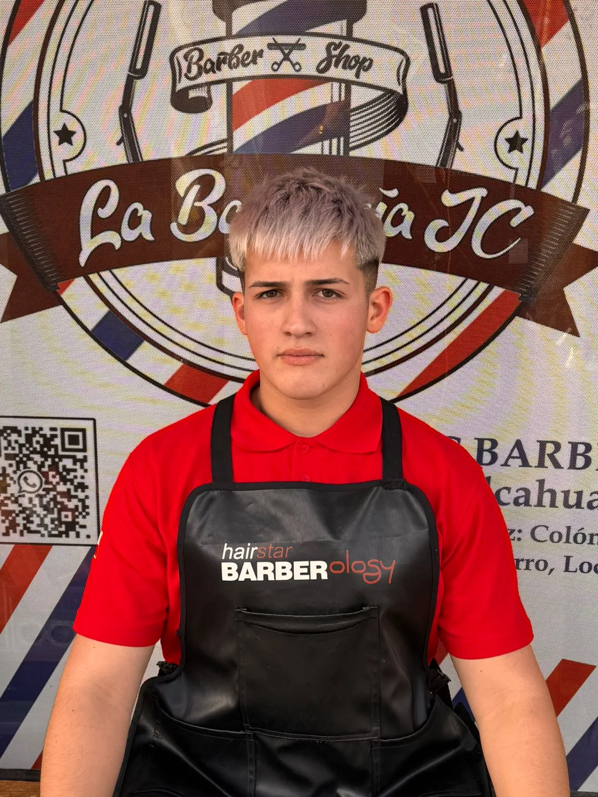 Moisés Burgos - Barber & Stylist